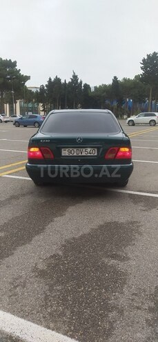 Mercedes E 230 1996, 209,000 km - 2.3 l - Sumqayıt