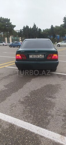 Mercedes E 230 1996, 209,000 km - 2.3 l - Sumqayıt