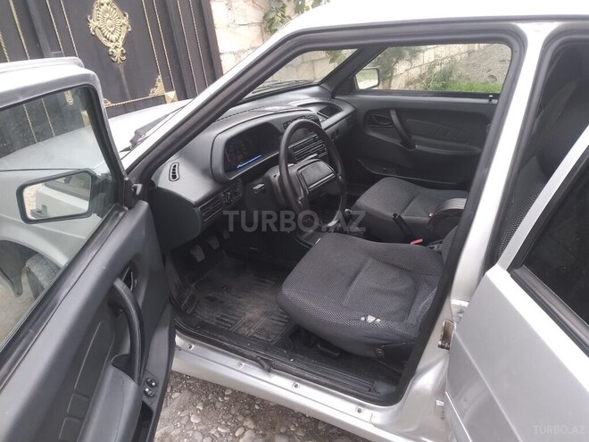 LADA (VAZ) 2115 2010, 239,000 km - 1.6 l - Quba