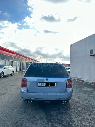 Volkswagen Passat 2002, 200,000 km - 2.0 l - Bakı