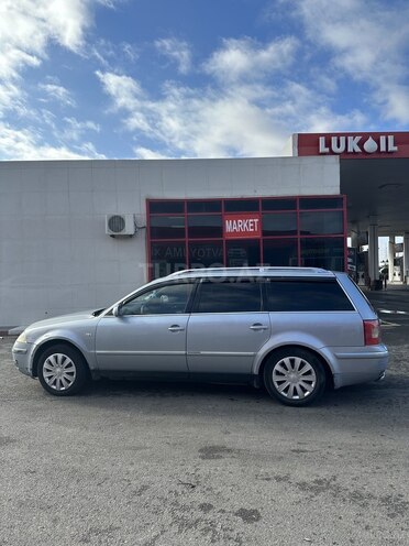Volkswagen Passat 2002, 200,000 km - 2.0 l - Bakı