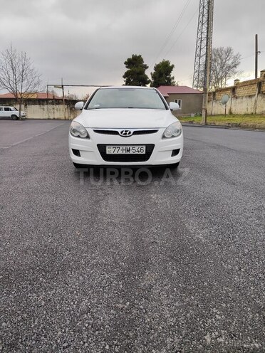 Hyundai i30 2009, 260,000 km - 1.4 l - Şəki