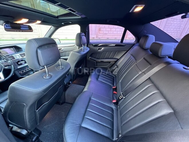 Mercedes E 220 2015, 101,300 km - 2.2 l - Bakı