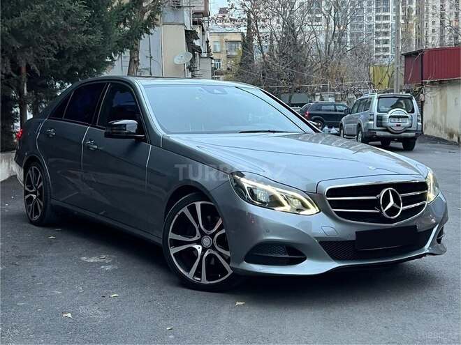 Mercedes E 220 2015, 101,300 km - 2.2 l - Bakı
