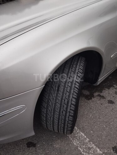 Mercedes E 220 2003, 493,500 km - 2.2 l - Bakı