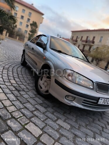 Nissan Sunny 2003, 490,000 km - 1.6 л - Bakı