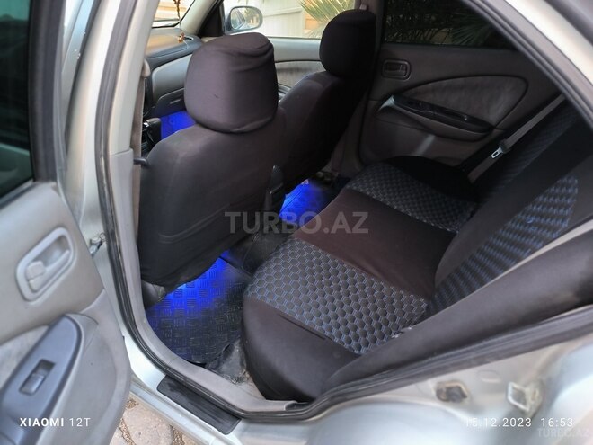 Nissan Sunny 2003, 490,000 km - 1.6 л - Bakı
