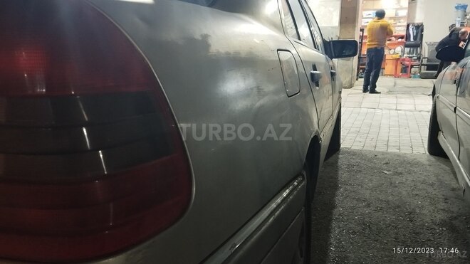 Mercedes C 280 1997, 495,000 km - 2.8 l - Bakı