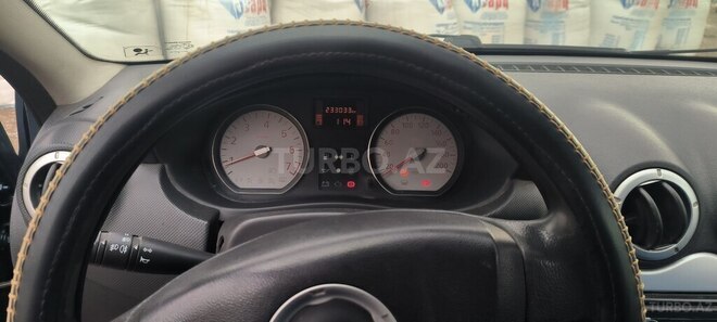 Dacia Logan 2009, 236,000 km - 1.5 l - Sumqayıt