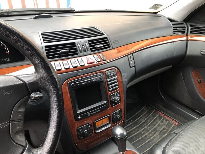 Mercedes S 320 2001, 204,084 km - 3.2 l - Qusar