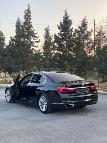 BMW 740 2017, 230,000 km - 3.0 l - Bakı