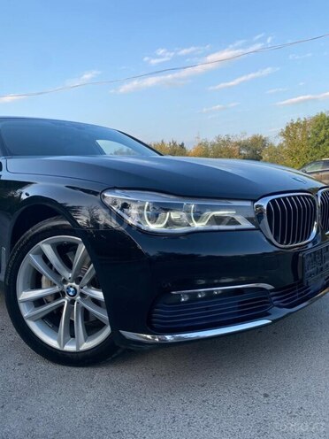 BMW 740 2017, 230,000 km - 3.0 l - Bakı