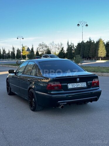 BMW 528 2000, 244,000 km - 2.8 l - Bakı