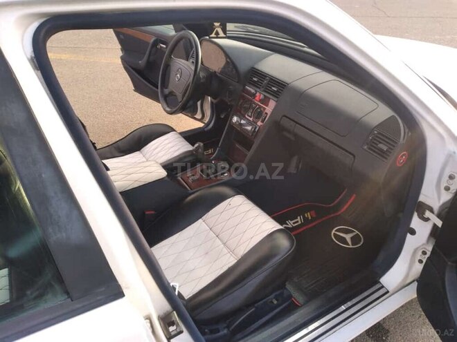 Mercedes C 180 1998, 150,000 km - 1.8 л - Gəncə