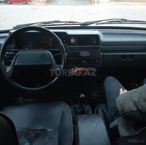 LADA (VAZ) 2109 2000, 367,000 km - 1.5 л - Naftalan