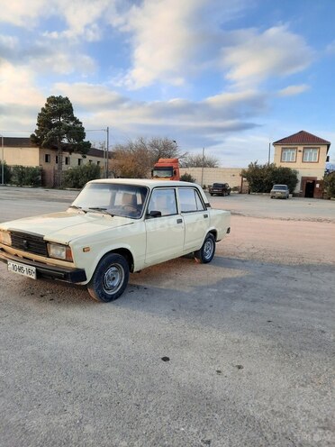 LADA (VAZ) 2107 1984, 69,852 km - 1.5 л - Salyan