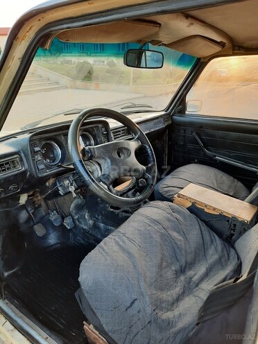LADA (VAZ) 2107 1984, 69,852 km - 1.5 л - Salyan