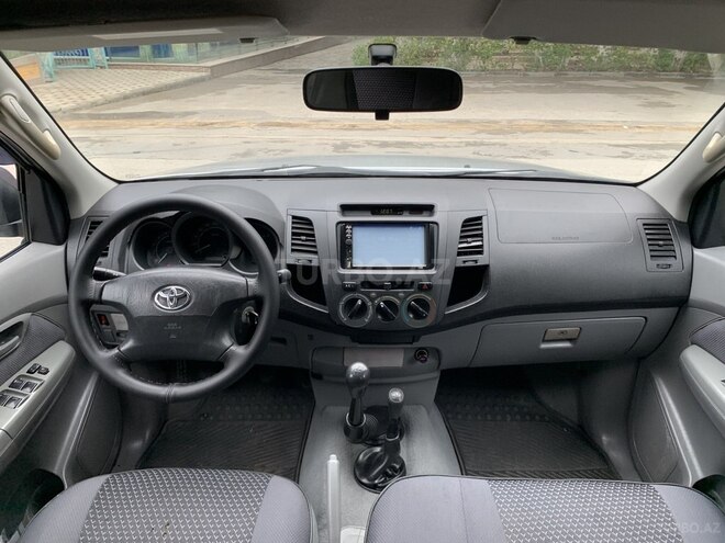 Toyota Hilux 2006, 154,320 km - 2.5 l - Bakı