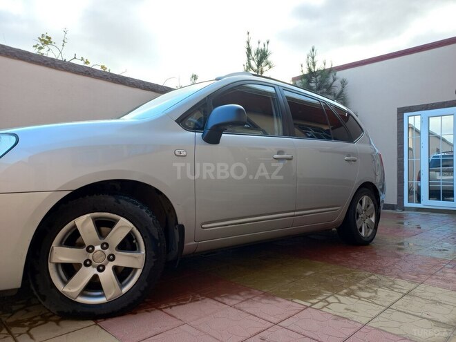 Kia Carens 2006, 242,500 km - 2.0 l - Bakı