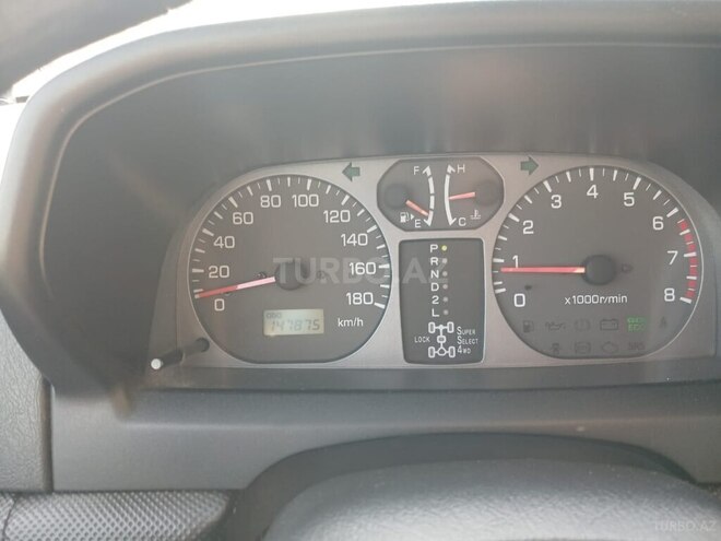 Mitsubishi Pajero io 2002, 151,000 km - 1.8 l - Bakı