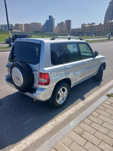 Mitsubishi Pajero io 2002, 151,000 km - 1.8 l - Bakı