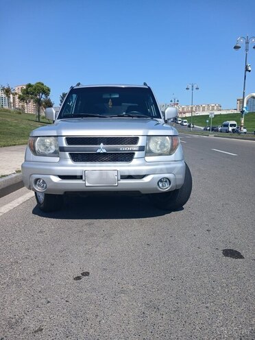 Mitsubishi Pajero io 2002, 151,000 km - 1.8 l - Bakı