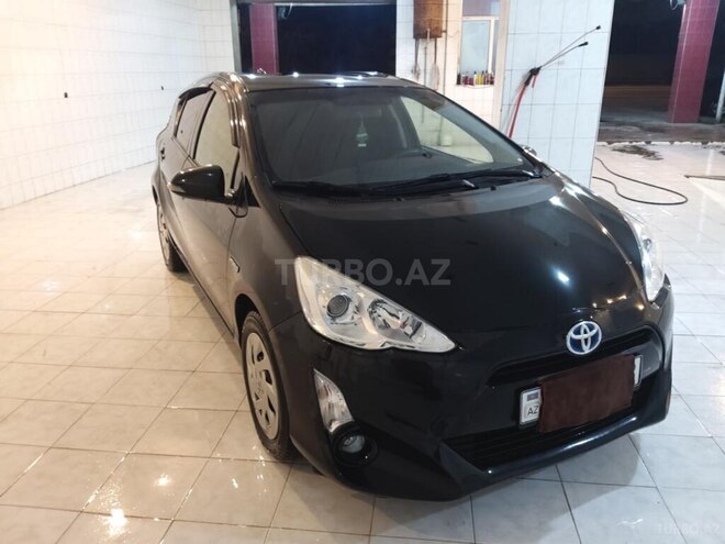 Toyota Prius C 2016, 149,413 km - 1.5 l - Bakı