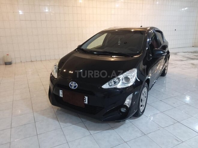 Toyota Prius C 2016, 149,413 km - 1.5 l - Bakı