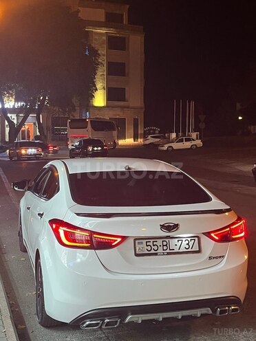 Hyundai Elantra 2012, 349,000 km - 1.8 l - Şəki
