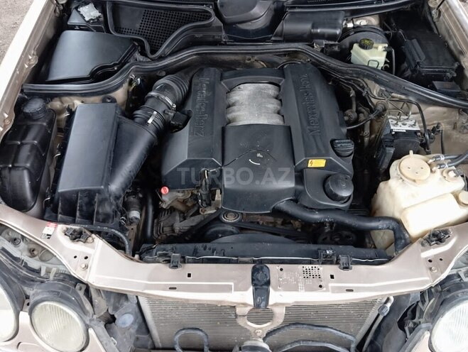 Mercedes E 240 1999, 402,000 km - 2.4 л - Bakı