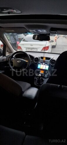 Kia Carens 2006, 280,000 km - 2.0 l - Bakı