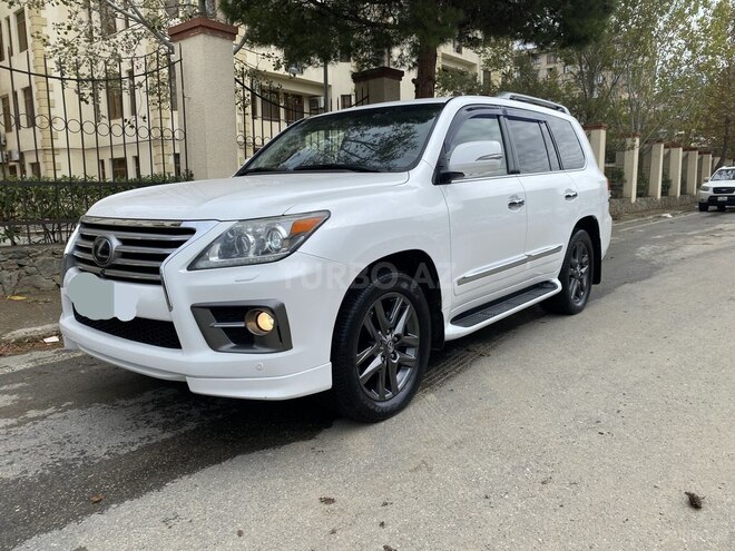 Lexus LX 570 2013, 94,000 km - 5.7 l - Bakı