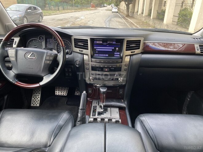 Lexus LX 570 2013, 94,000 km - 5.7 l - Bakı