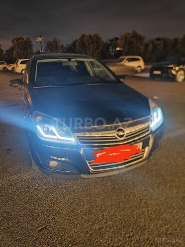 Opel Astra 2007, 145,000 km - 1.4 л - Bakı