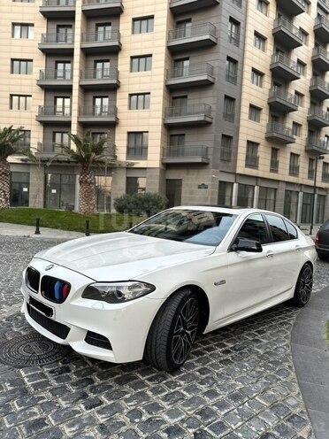 BMW 520 2014, 177,000 km - 2.0 l - Bakı