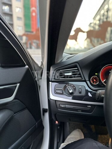 BMW 520 2014, 177,000 km - 2.0 l - Bakı