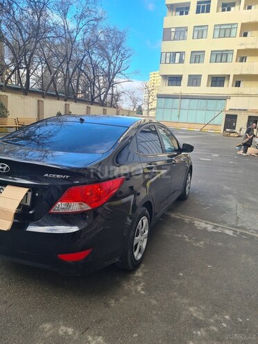 Hyundai Accent 2013, 131,000 km - 1.6 l - Bakı