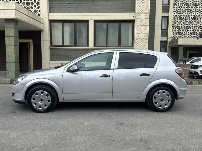 Opel Astra 2005, 300,150 km - 1.3 l - Bakı