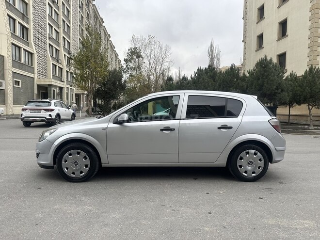 Opel Astra 2005, 300,150 km - 1.3 l - Bakı
