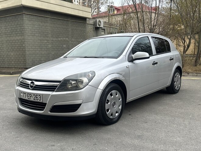 Opel Astra 2005, 300,150 km - 1.3 l - Bakı