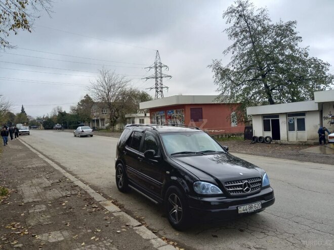 Mercedes ML 320 1998, 220,000 km - 3.2 l - Masallı