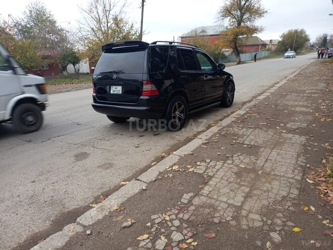 Mercedes ML 320 1998, 220,000 km - 3.2 l - Masallı