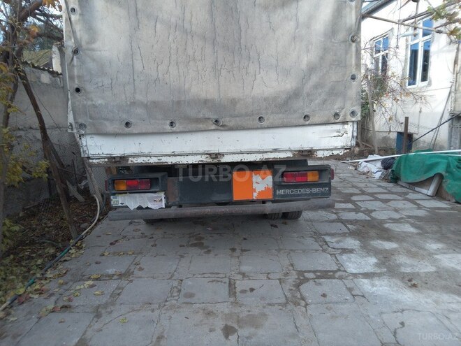 Mercedes 709 D 1994, 350,000 km - 3.9 l - Bərdə