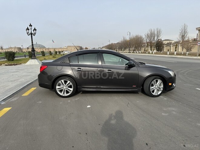 Chevrolet Cruze 2015, 240,000 km - 1.4 l - Naxçıvan