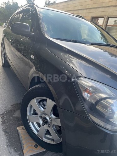 Kia Ceed 2009, 241,000 km - 1.6 л - Bakı
