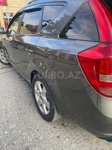 Kia Ceed 2009, 241,000 km - 1.6 л - Bakı