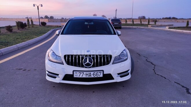 Mercedes C 250 2012, 159,600 km - 1.8 l - Neftçala