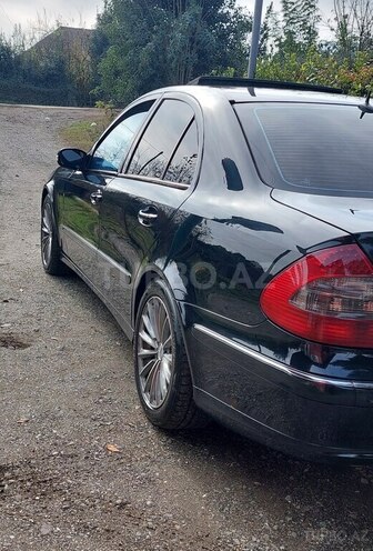 Mercedes E 270 2002, 378,000 km - 2.7 l - Astara
