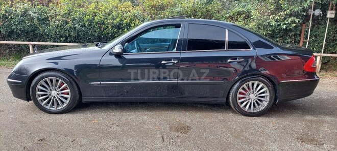Mercedes E 270 2002, 378,000 km - 2.7 l - Astara