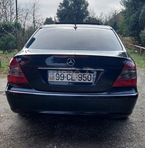 Mercedes E 270 2002, 378,000 km - 2.7 l - Astara